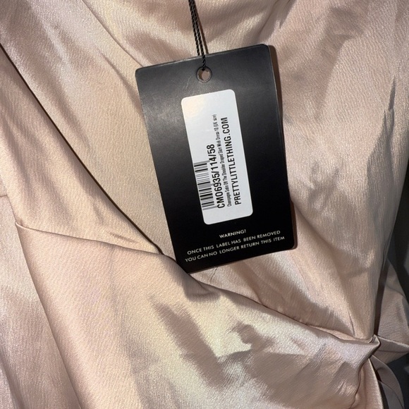 PrettyLittleThing Asymmetrical Off-Shoulder Dress in Cream - Picture 8 of 8